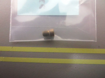 *NEW OEM* 0810 OMC Johnson Evinrude .028 Orifice 322936 0322936