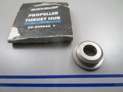 *NEW OEM* 0810 Mercury Quicksilver Thrust Washer Collar 23-85964A1