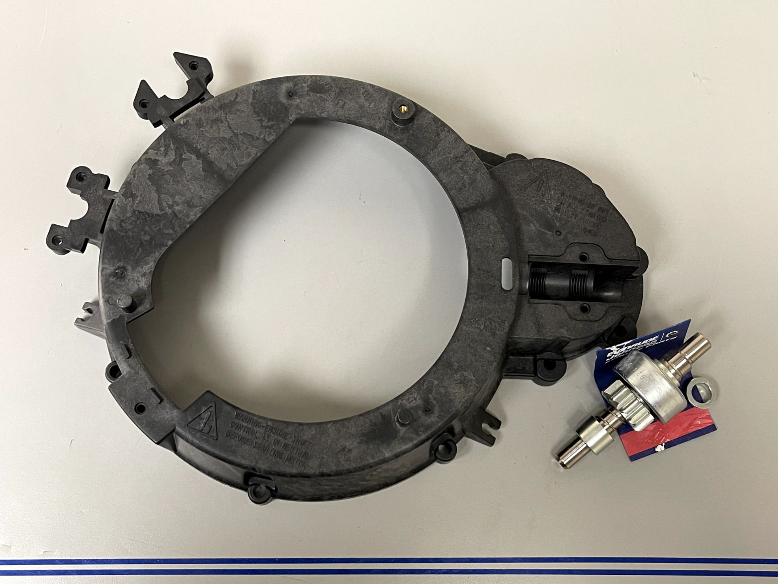 *NEW OEM* 0670 OMC Johnson Evinrude Starter Pinion Kit 5004575