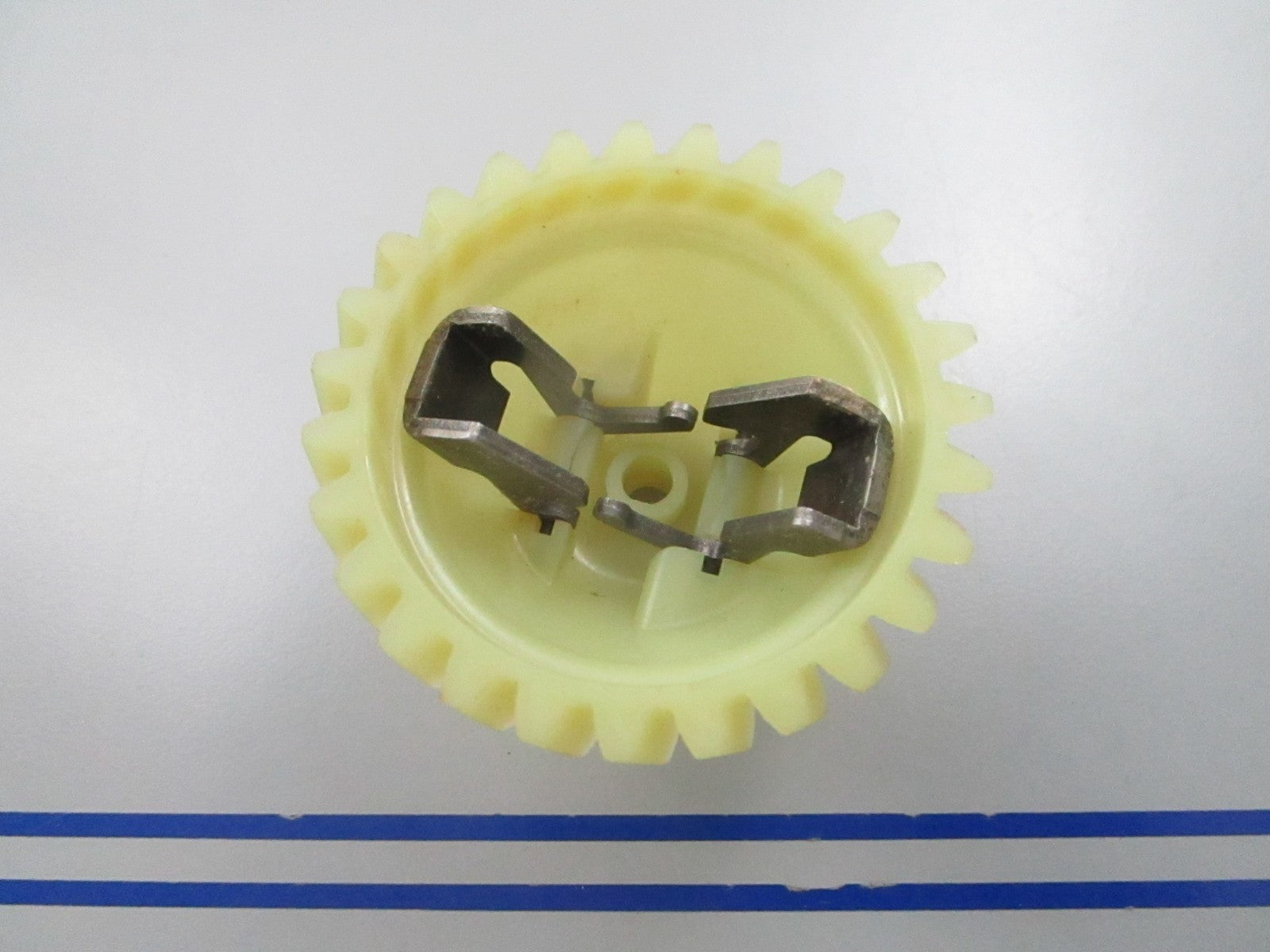 NEW OEM Kohler Governor Gear Assembly 12 043 05-S 0810