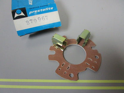 *NEW OEM* 0810 OMC Johnson Evinrude Plate & Holder 379967 0379967