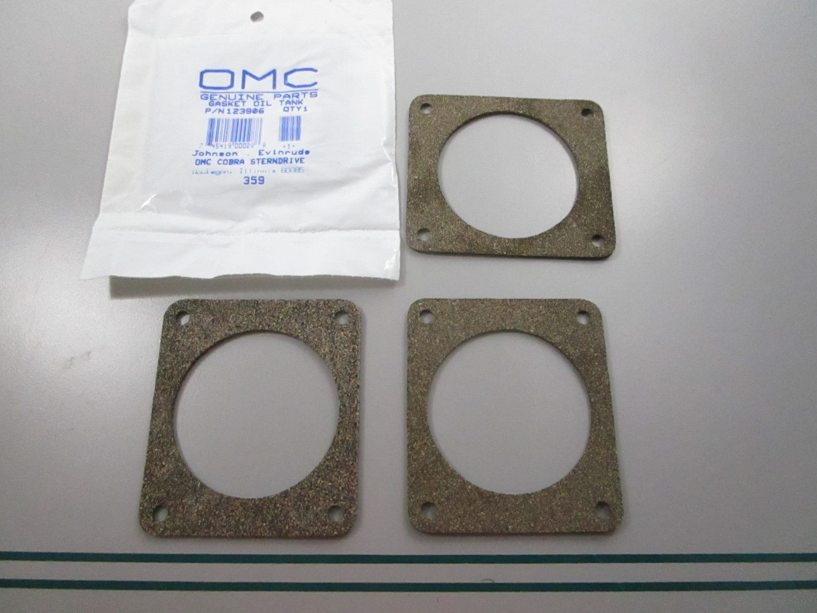 NEW OEM (LOT OF 4) 123906 0123906 OMC Johnson Evinrude Oil Tank Gasket 0810