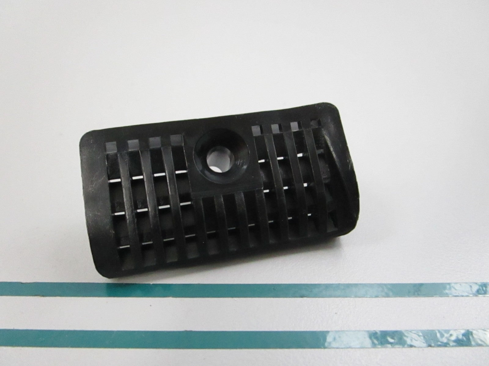 NEW OEM 6H1-45214-00-00 Yamaha Water Inlet Cover 0810