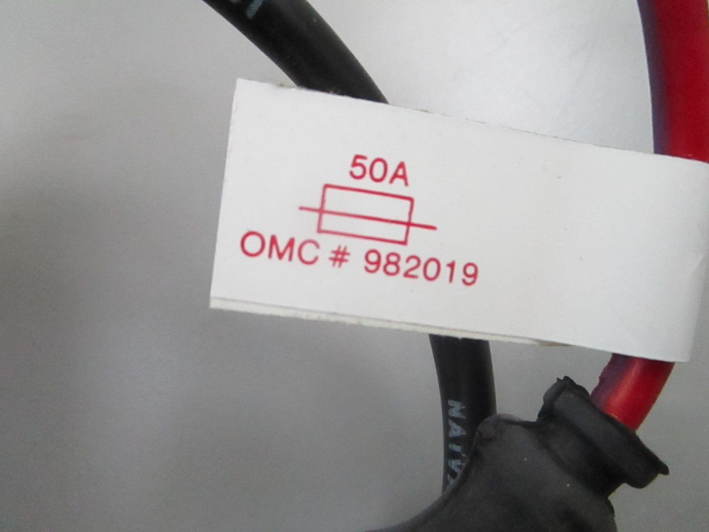 *NEW OEM* 0810 OMC Johnson Evinrude Fuse Holder & Lead 983322 0983322