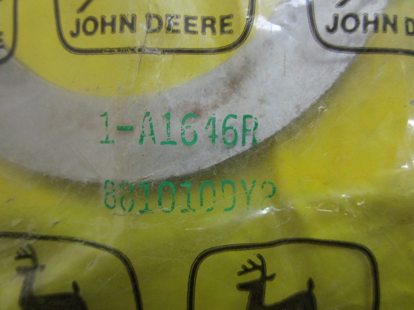 *NEW OEM* 0820 John Deere Belt Pulley Bearing Sealing Washer A1646R