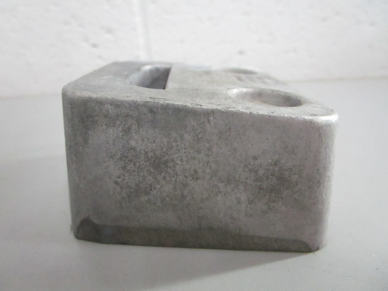 NEW OEM 3855610 Volvo Penta Magnesium Anode 0820