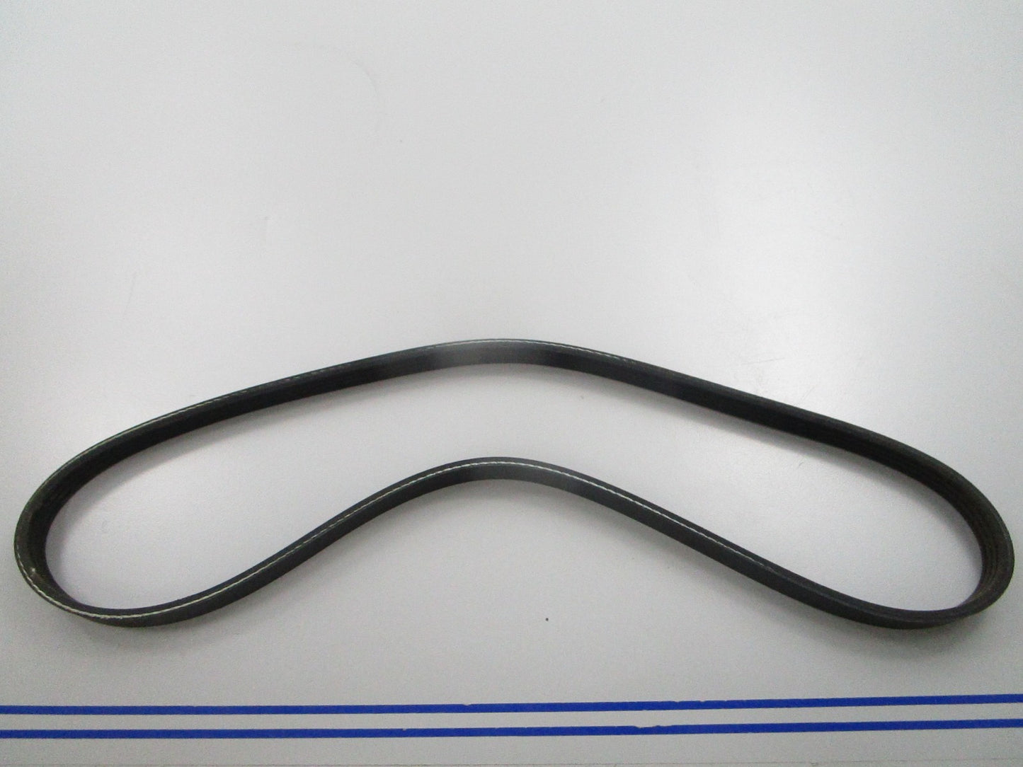NEW K040338 Gates Micro-V Serpentine Belt 0810