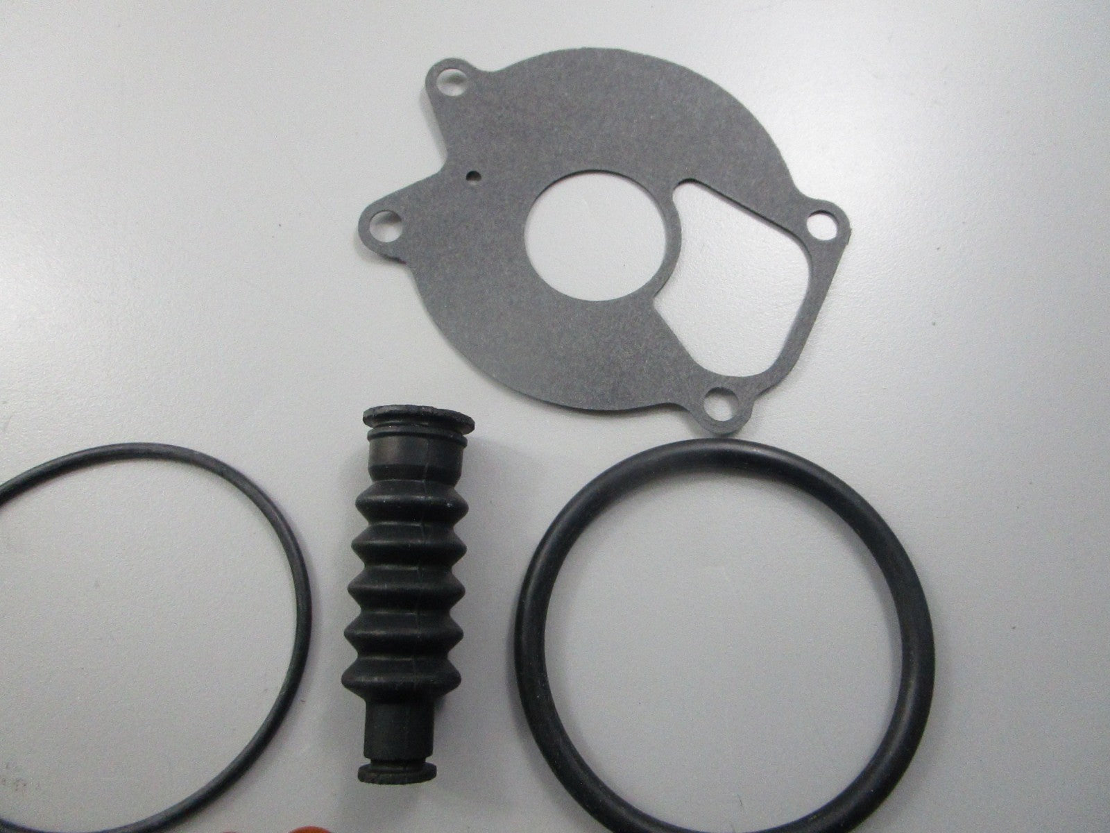 *NEW OEM* 0810 Mercury Quicksilver Seal Kit 26-85090A1