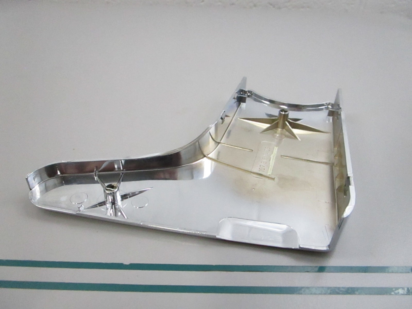 NEW OEM 1079131428 Mercedes-Benz Cover 0810