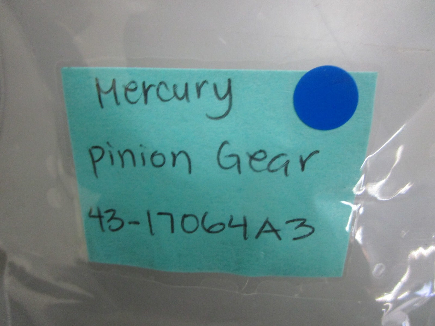 *NEW OEM* 0820 Mercury Quicksilver Pinion Gear 43-17064A3