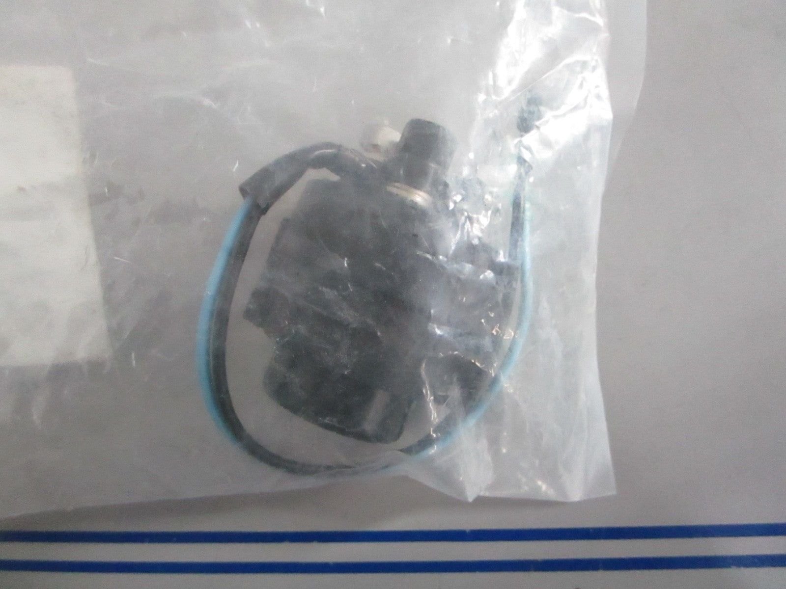 NEW OEM 3C8-72580-0 Tohatsu PTT Solenoid Switch (A) 0820