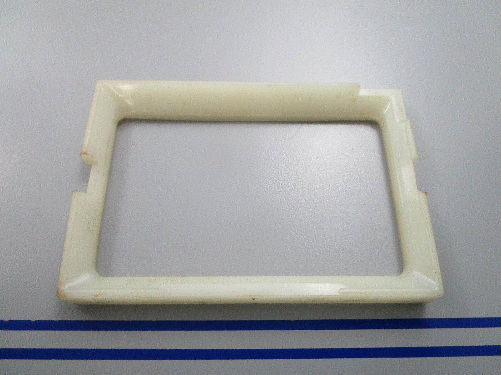 NEW OEM 450227 Tecumseh Air Filter Cover  0810