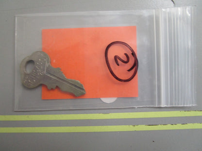 *NEW OEM* 0810 OMC Johnson Evinrude Ignition Key KF98 501613 0501613