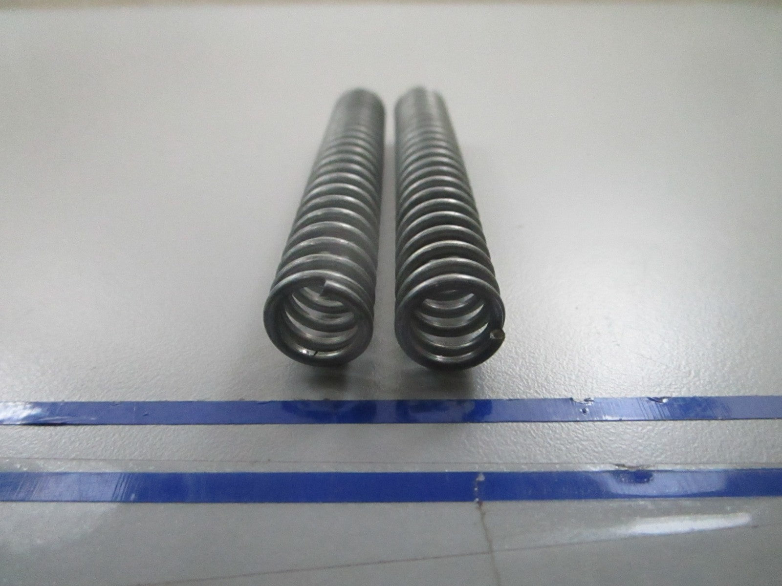 *NEW OEM* (LOT OF 2) 0810 Arctic Cat Compression Spring 0123-407
