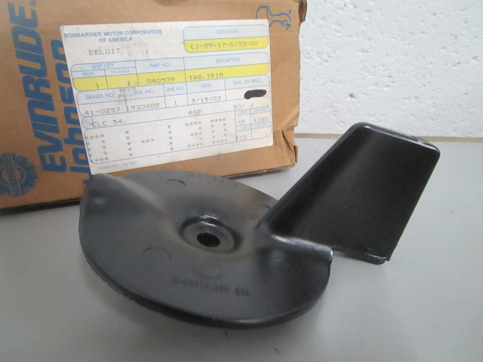 *NEW OEM* 0820 OMC Johnson Evinrude Trim Tab 340539 0340539