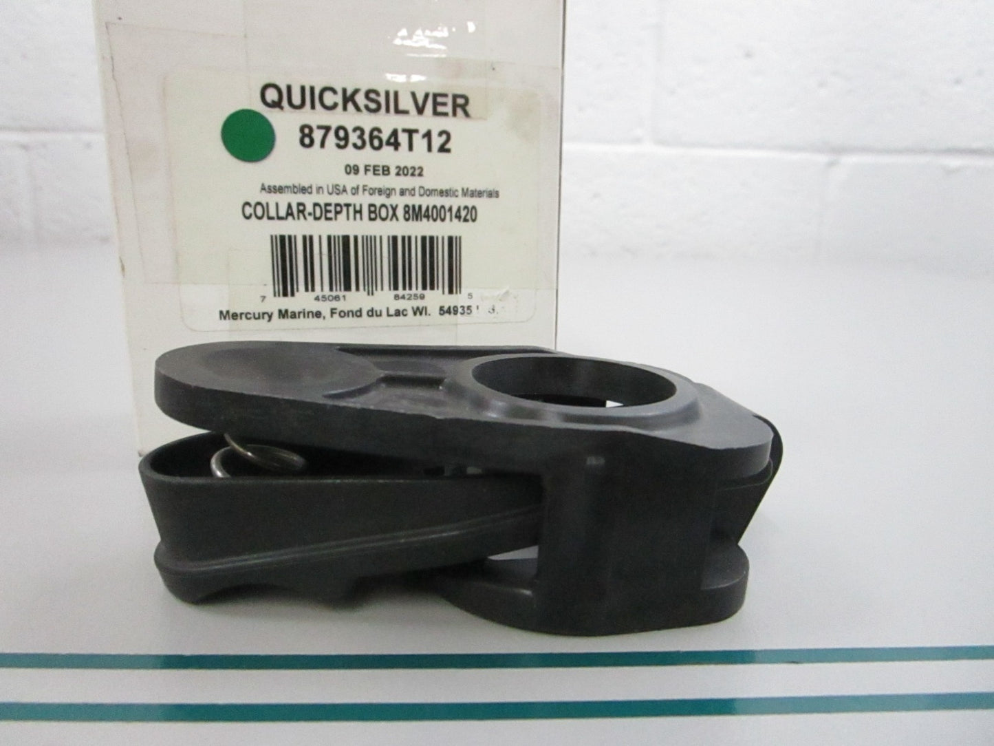 NEW OEM 879364T12 Mercury Quicksilver Collar 0810