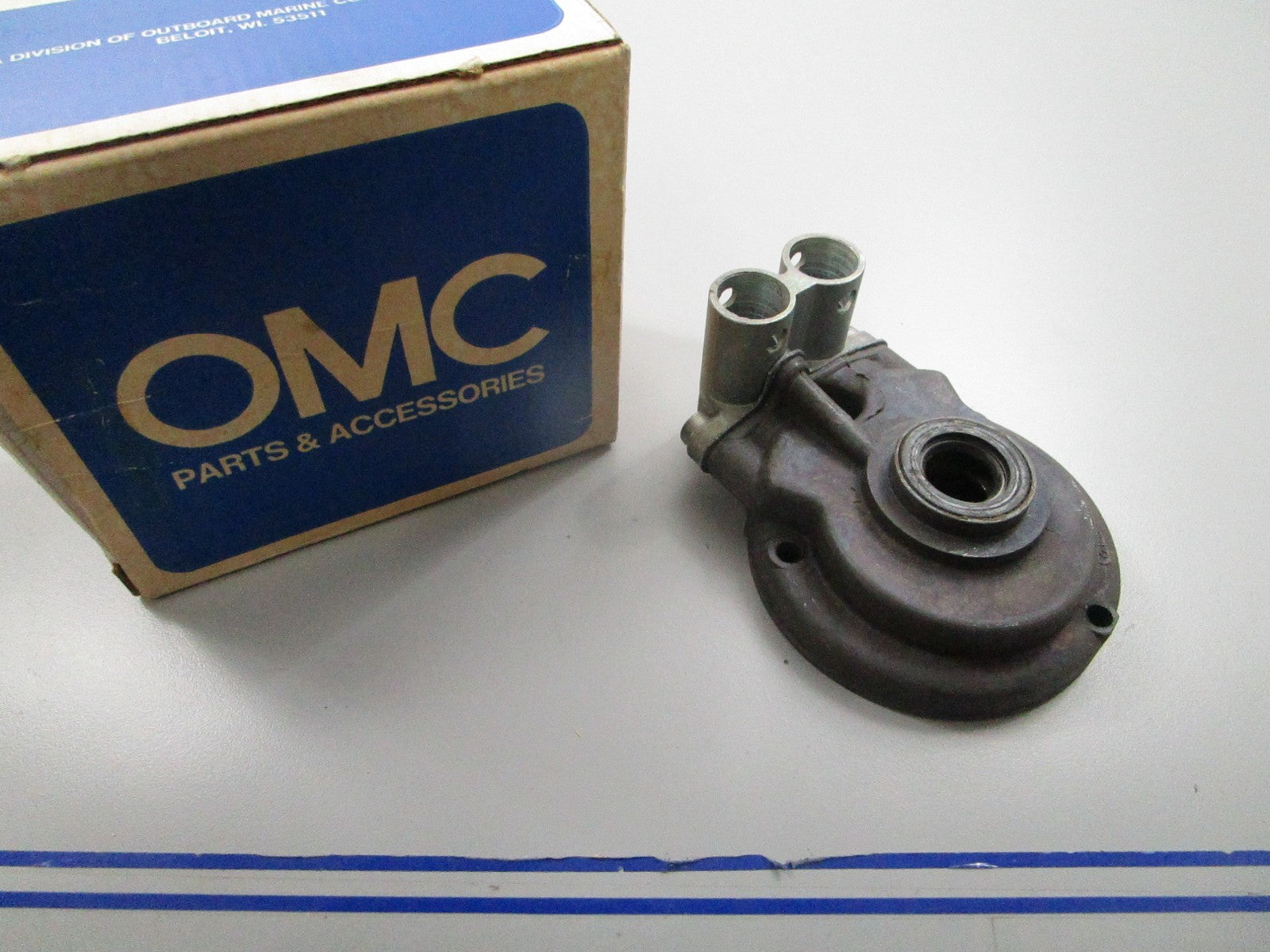 *NEW OEM* 0720 OMC Johnson Evinrude Housing 312612 307954 378348