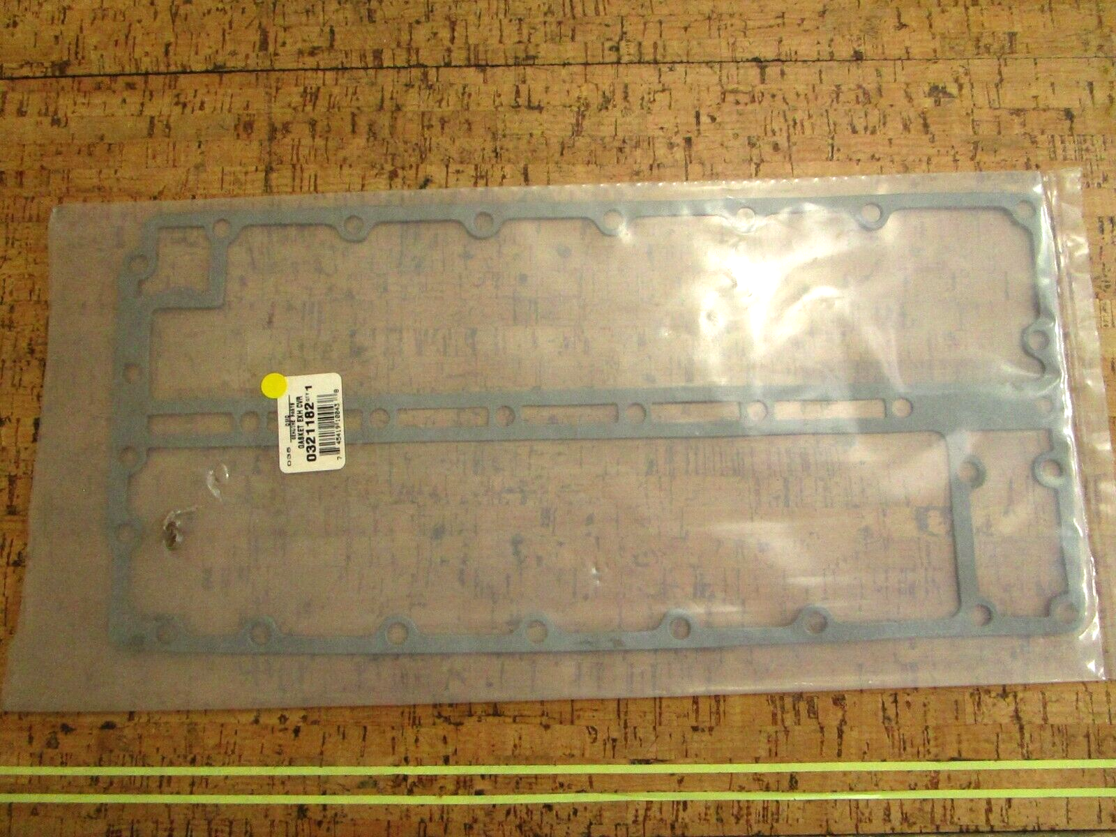 *NEW OEM* 0810 Mercury Quicksilver Gasket Exhaust Cover 321182