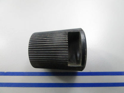 NEW OEM 308049 0308049 OMC Johnson Evinrude Knob 0810