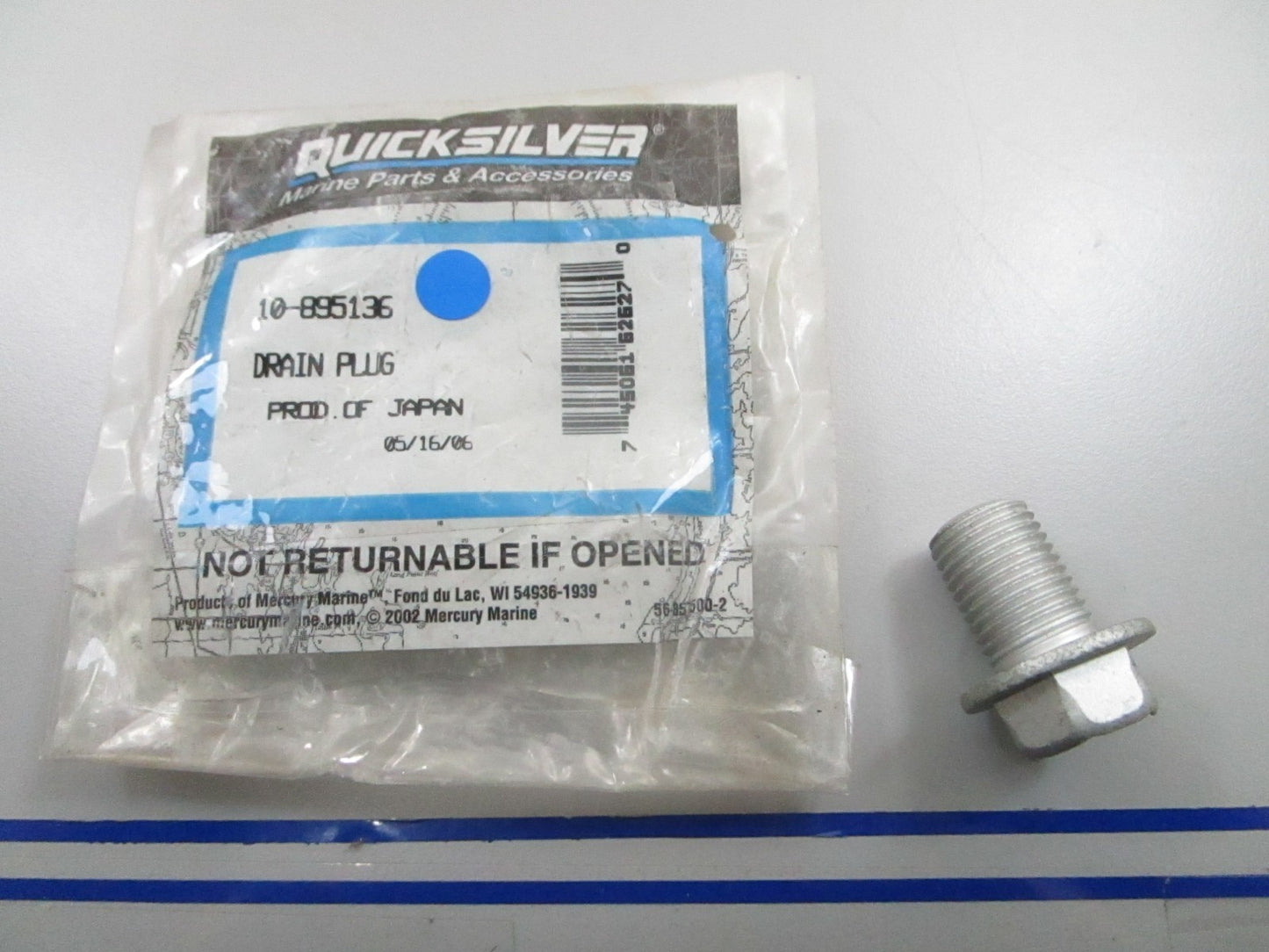*NEW OEM* 0810 Mercury Quicksilver Drain Plug 10-895136
