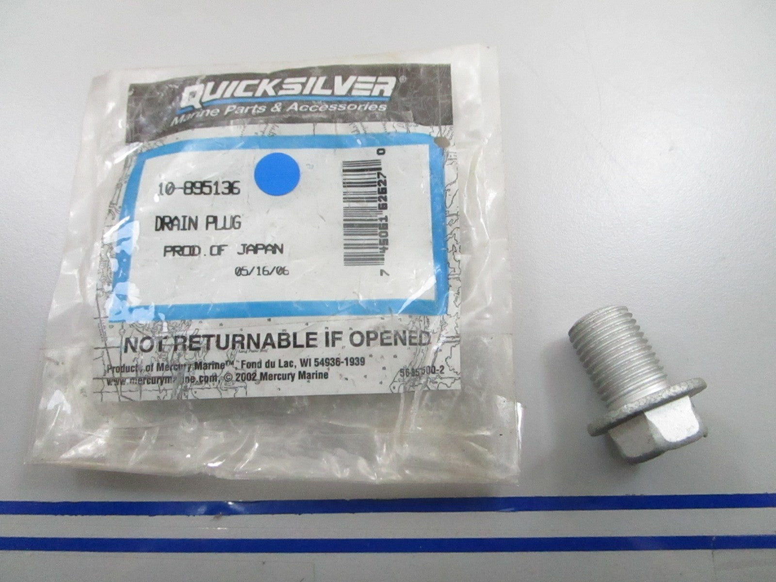 *NEW OEM* 0810 Mercury Quicksilver Drain Plug 10-895136