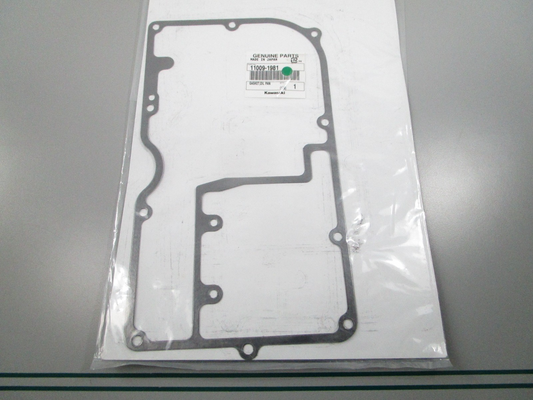 NEW OEM 11009-1981 Kawasaki Oil Pan Gasket 0810