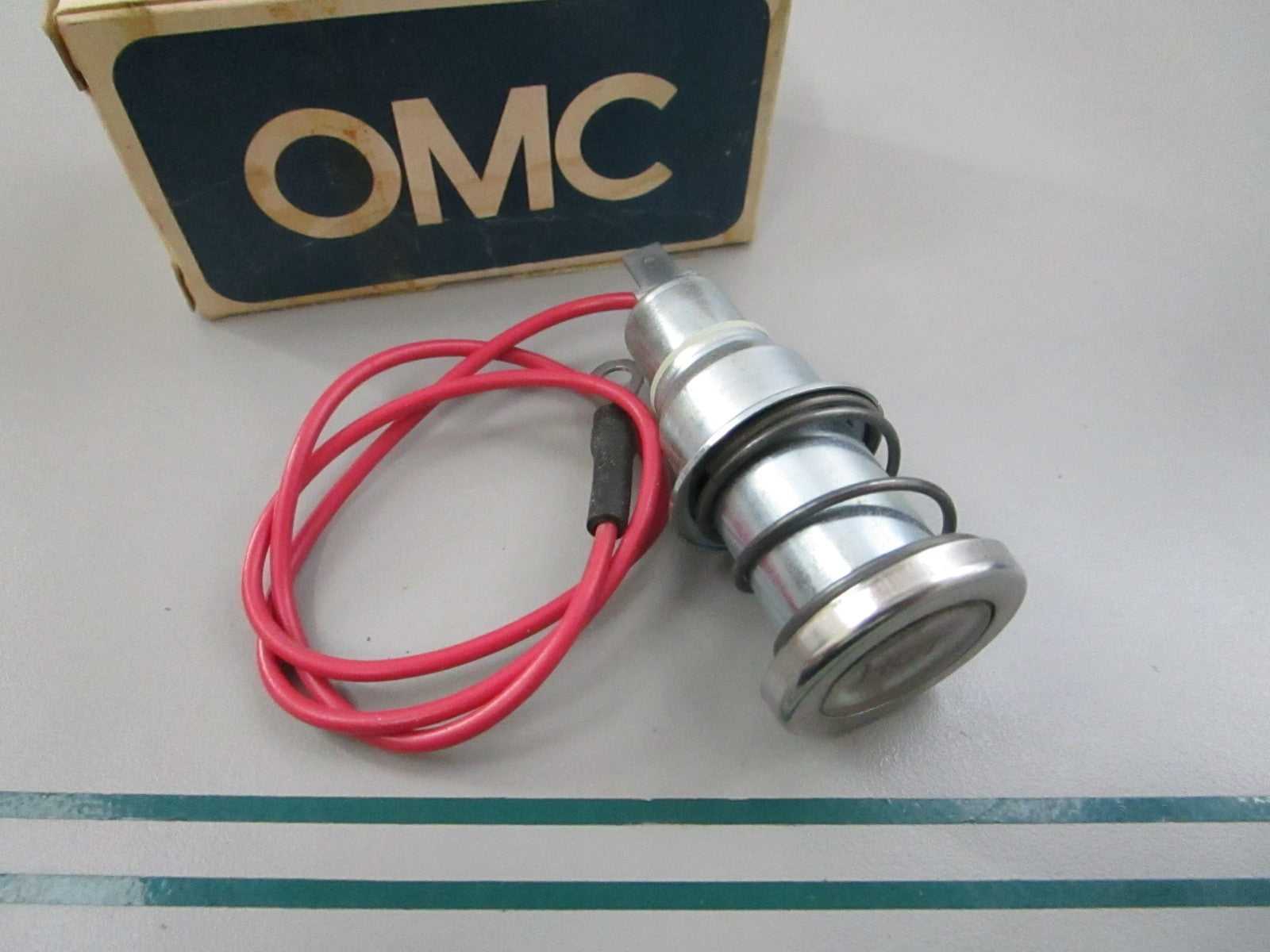 NEW OEM 379228 0379228 OMC Johnson Evinrude Temperature Light 0810