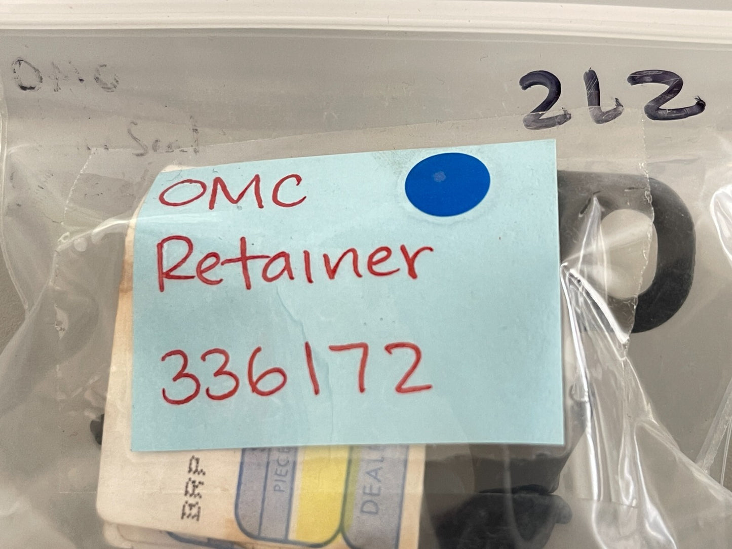 *NEW OEM* (LOT OF 2) 0810 OMC Johnson Evinrude Retainer 336172 0336172