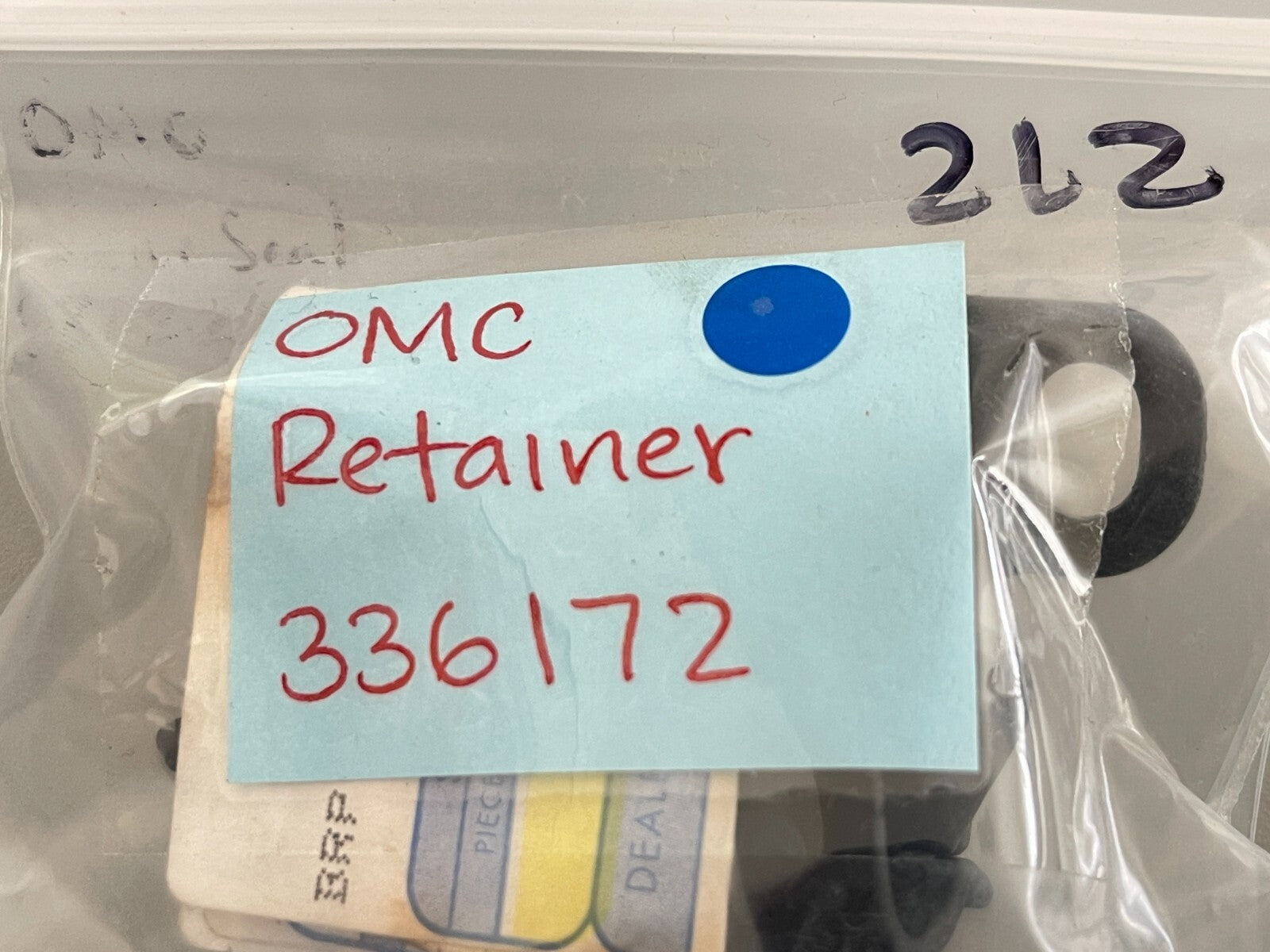 *NEW OEM* (LOT OF 2) 0810 OMC Johnson Evinrude Retainer 336172 0336172