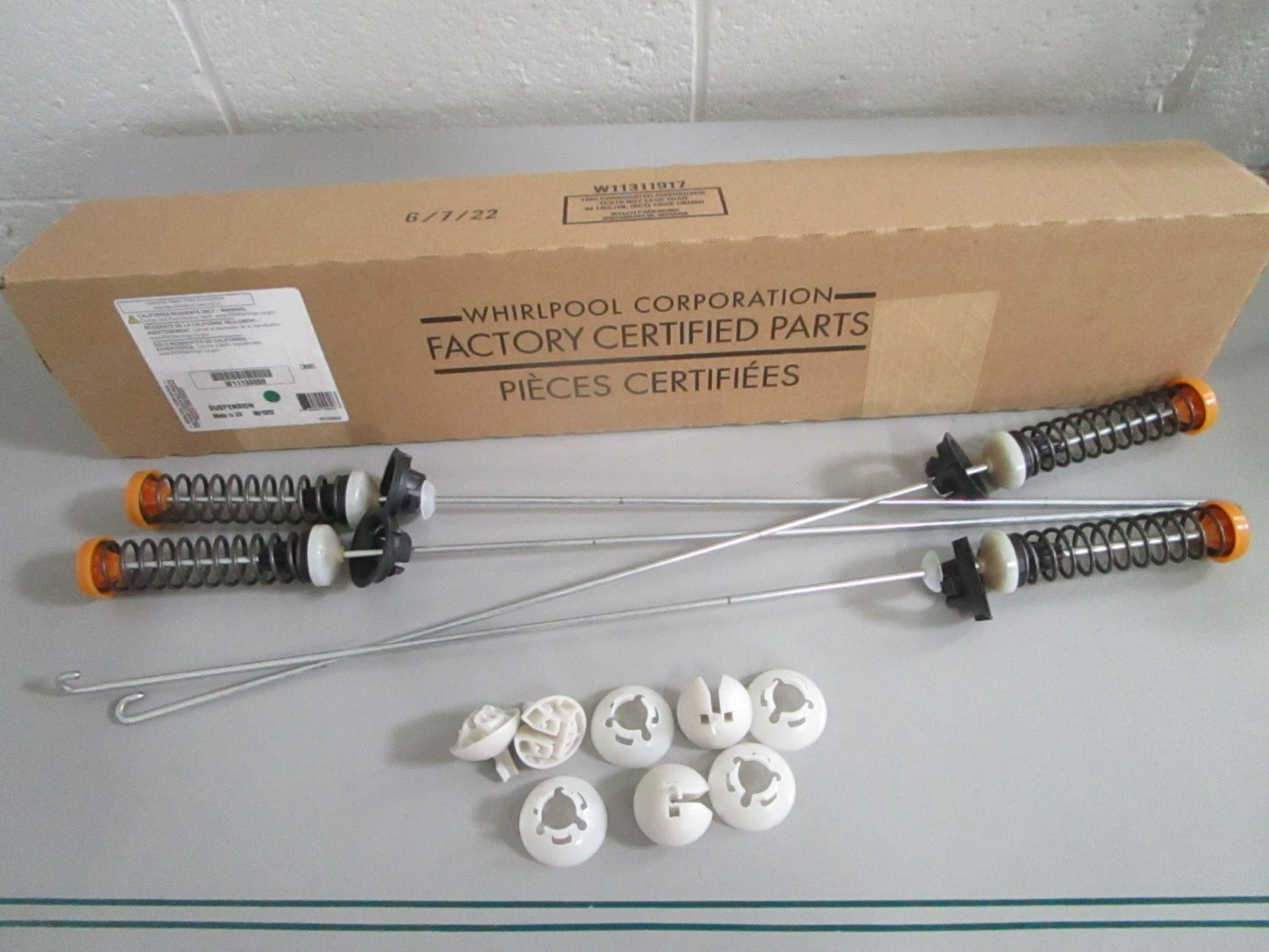 NEW OEM W11130359 Whirlpool Suspension Rod Kit 0820