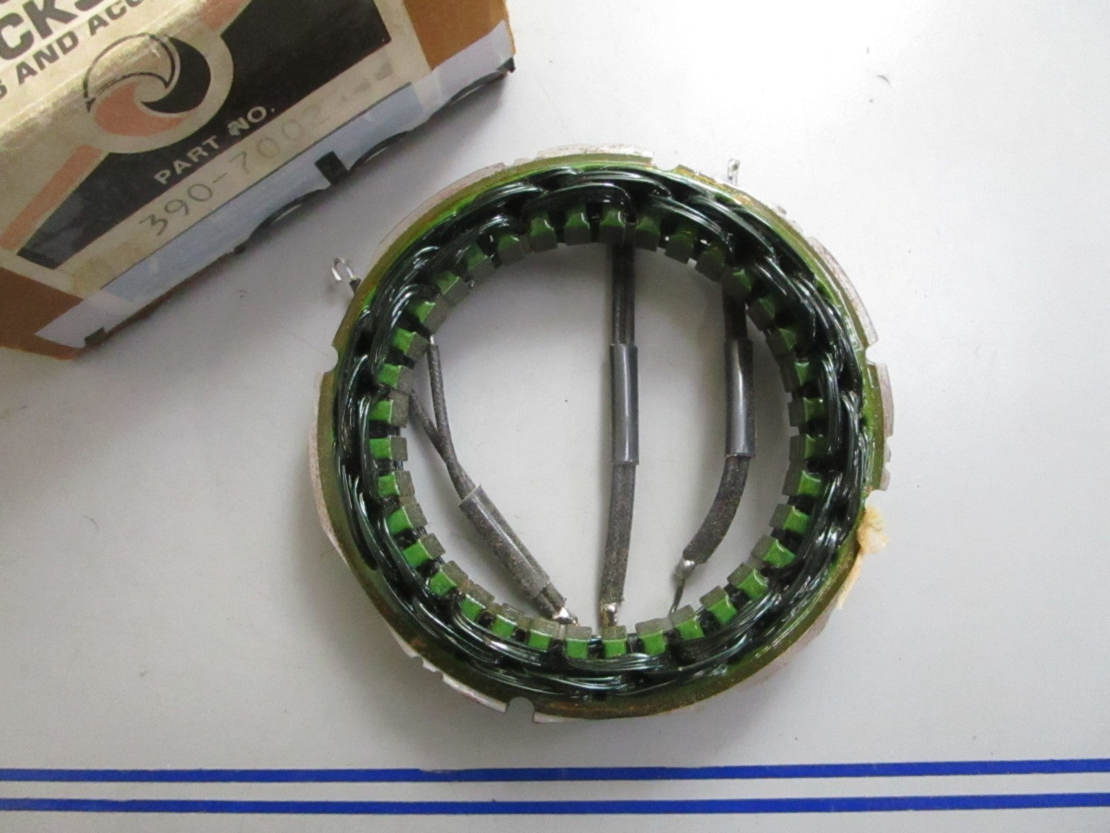 *NEW OEM* 0820 Mercury Quicksilver Stator 390-7002