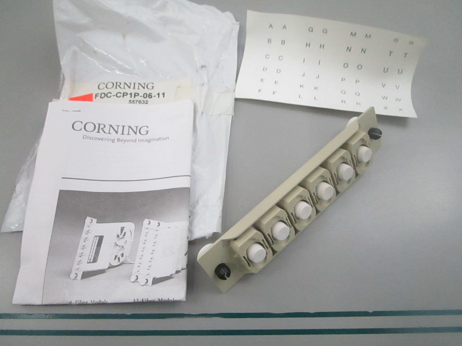 Corning NEW OEM FDC Connector Panel FC/UPC SM FDC-CP1P-06-11 0810