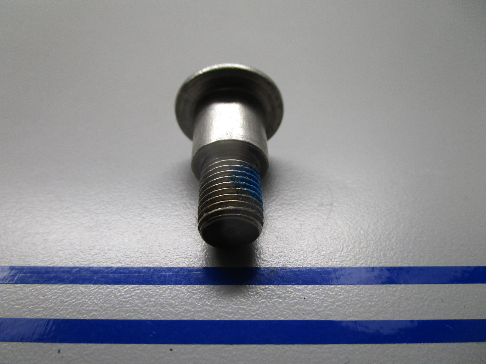 *NEW OEM* 0720 OMC Johnson Evinrude Shoulder Screw 335487 0335487