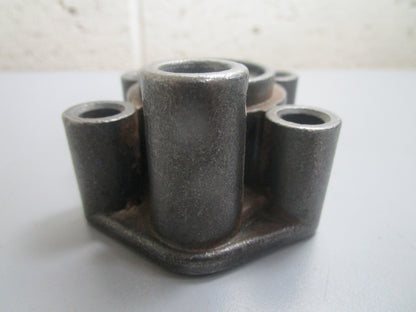 *NEW OEM* 0820 OMC Johnson Evinrude Water Pump Housing 5033107 05033107