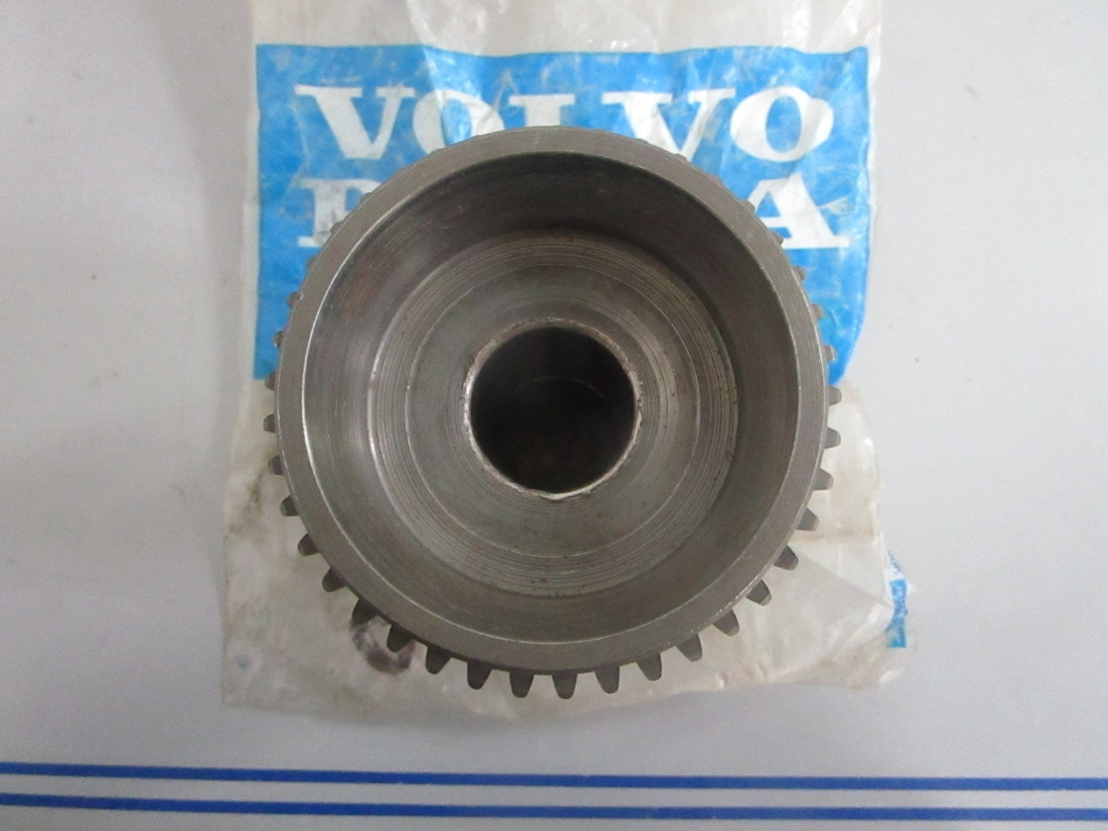 NEW OEM 854211 827309 Volvo Penta Gear 0820
