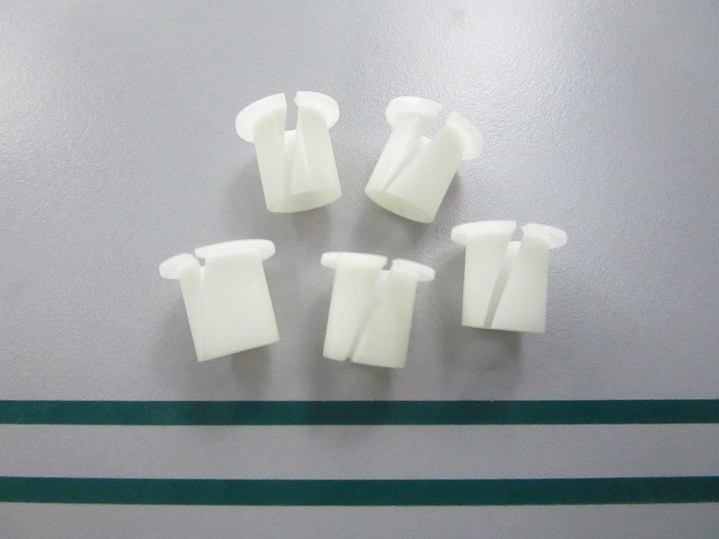NEW OEM (LOT OF 5) 23-81945M Mercury Quicksilver Bushing 0810