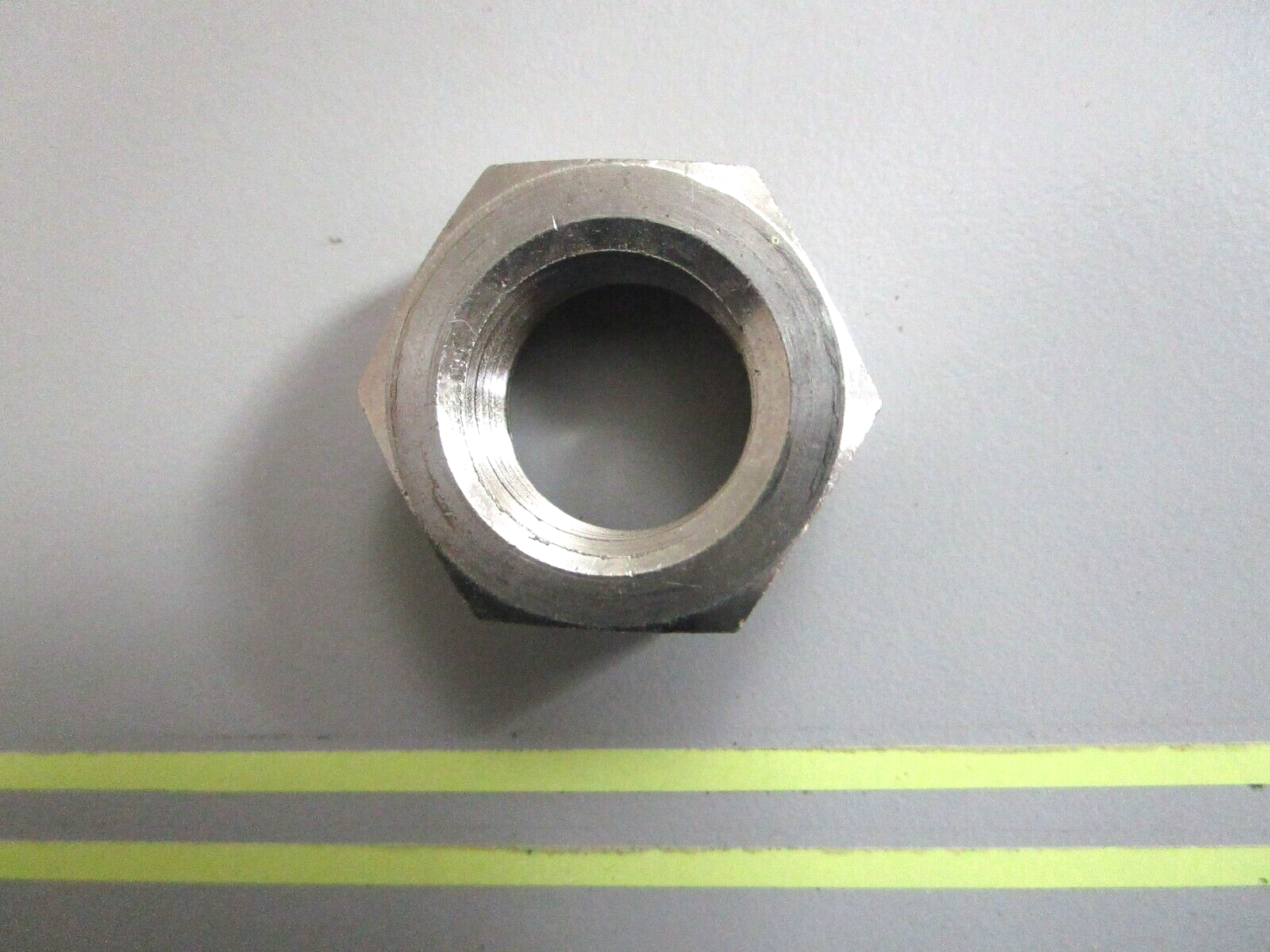 *NEW OEM* 0750 Suzuki PROPELLER NUT 09159-18004