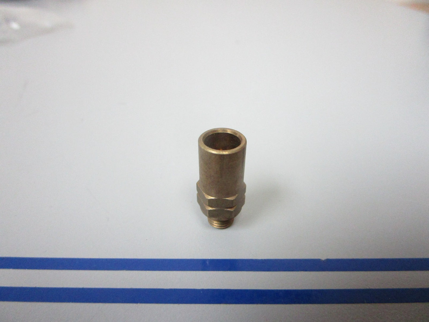 *NEW OEM* 0720 OMC Johnson Evinrude Adaptor 335564 0335564