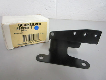 NEW OEM 824930T2 Mercury Quicksilver Bracket 0820