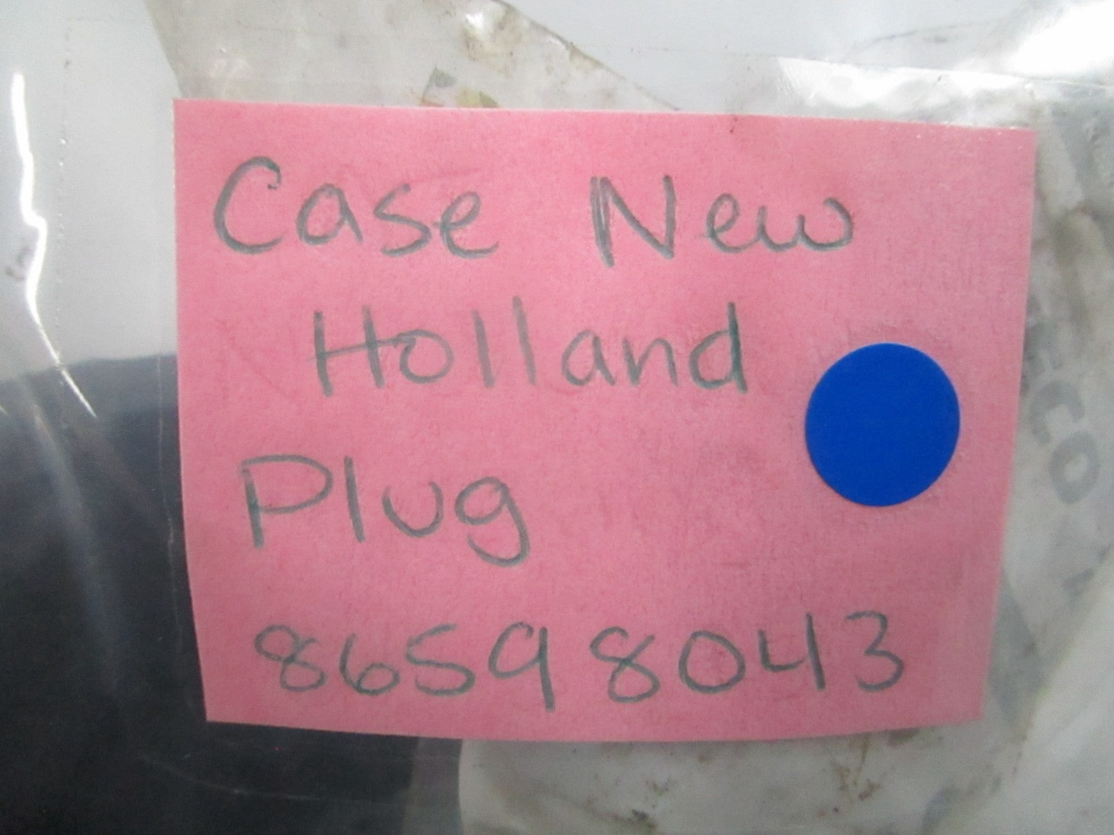 *NEW OEM* 0810 Case New Holland Plug 86598043