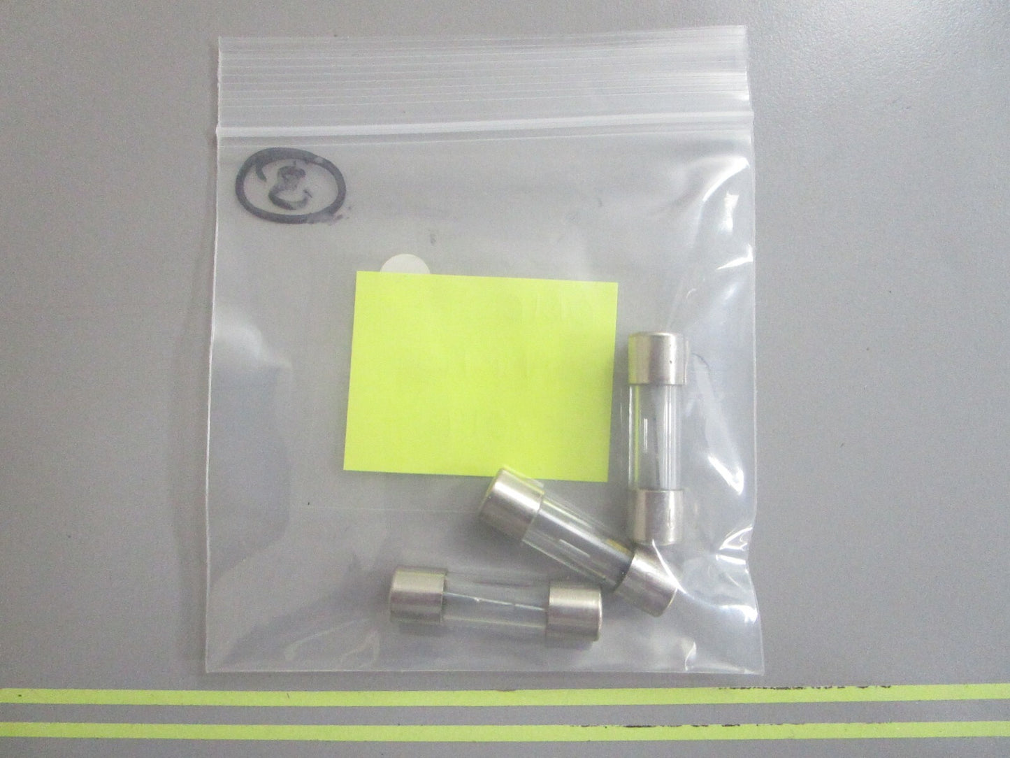 *NEW OEM* (LOT OF 3) 0810 OMC Johnson Evinrude 50 AMP Fuse 982019 0982019