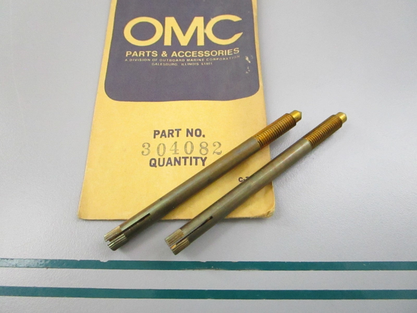NEW OEM (LOT OF 2) 304082 0304082 OMC Johnson Evinrude Hi-Speed Adj Needle 0810