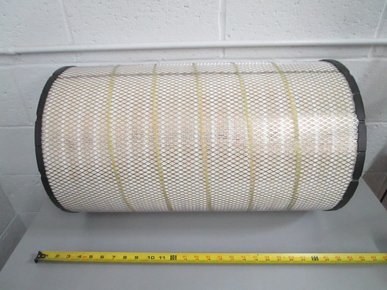 NEW RS4989 Baldwin Air Filter Rep: AF26207 Fleetguard 42847 Wix 87847 Dayco 0820