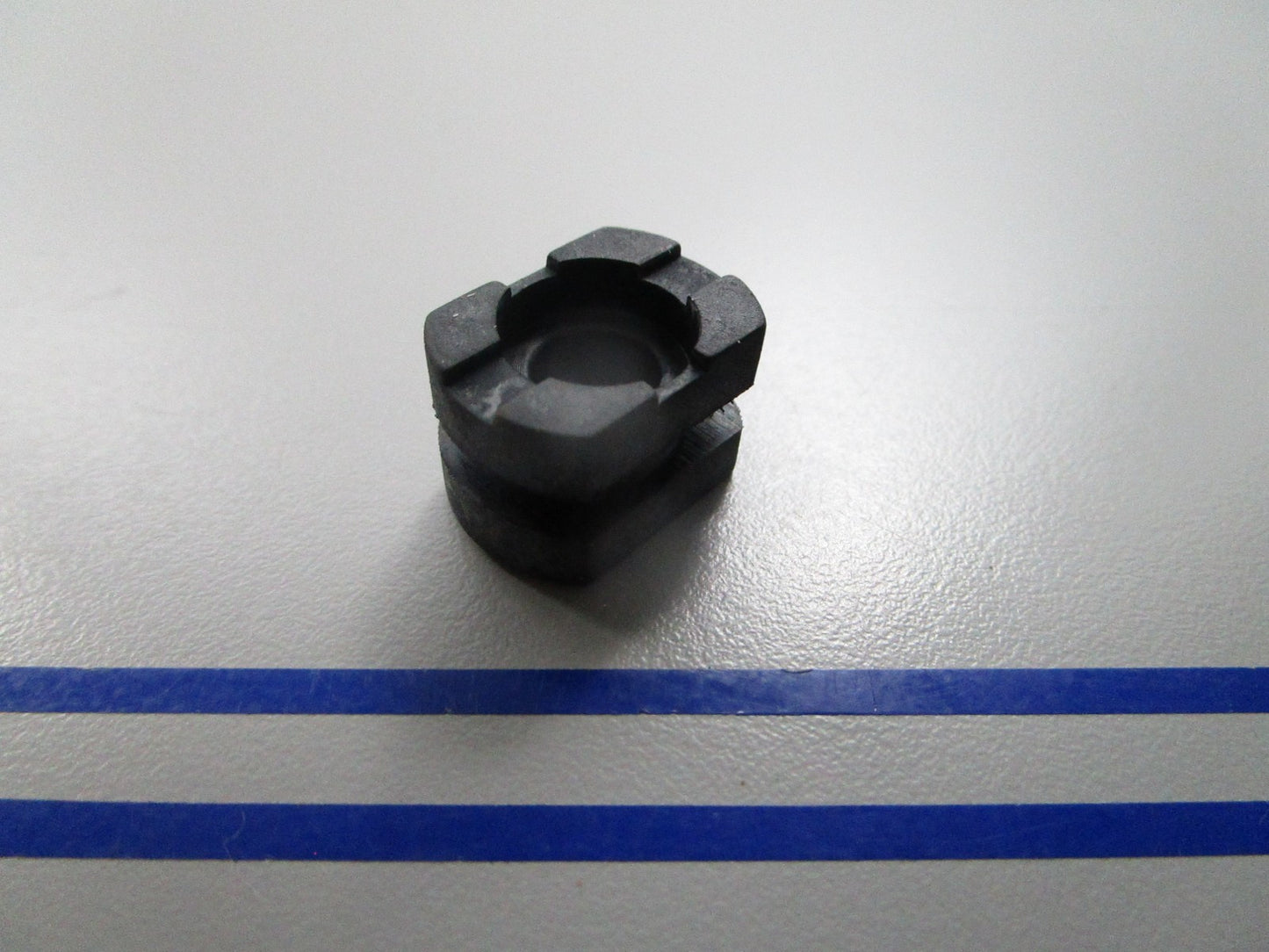 NEW OEM 80106-MG7-000 Honda Taillight Mounting Rubber 0810