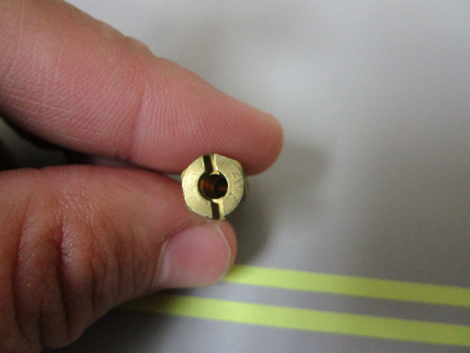 *NEW OEM* 0810 Volvo Penta Idle Jet 856461