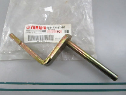 NEW OEM 6E5-43181-01-00 Yamaha Tilt Lock 0810