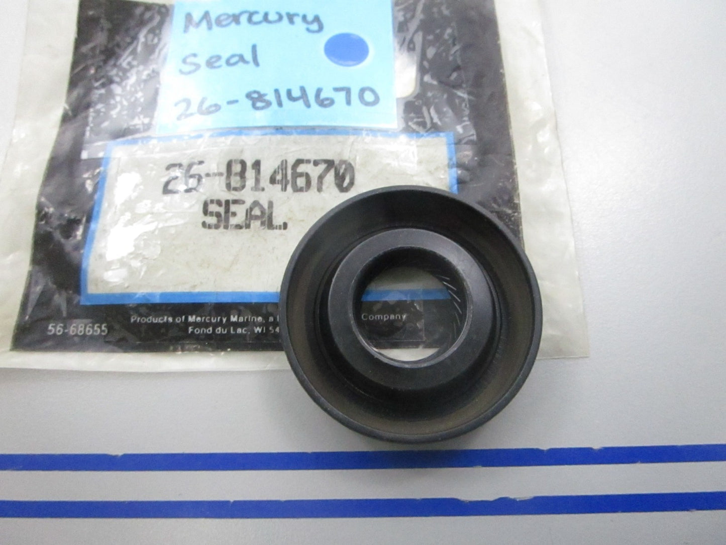 NEW OEM 26-814670 Mercury Quicksilver Seal 0810
