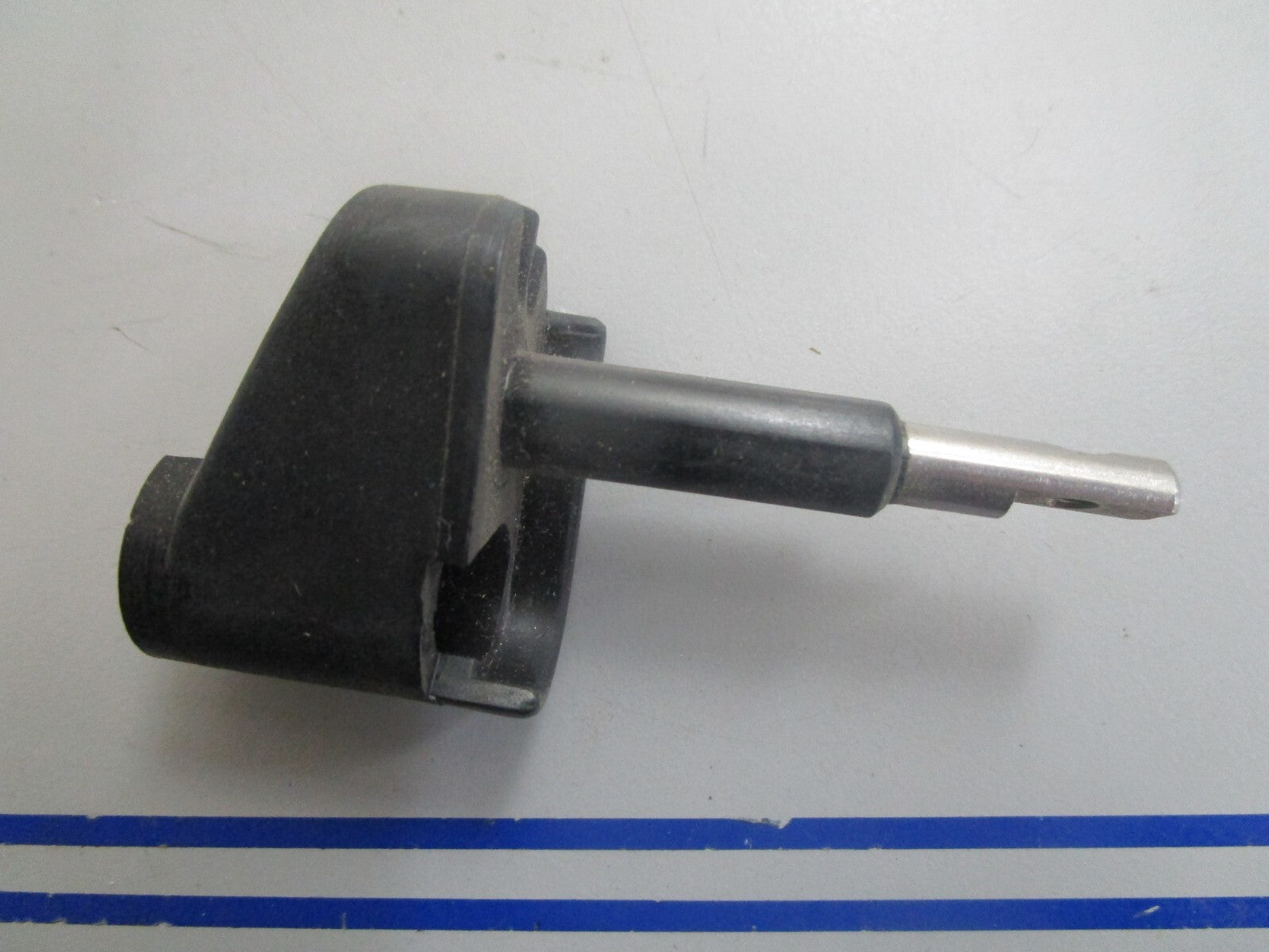 *NEW OEM* 0810 OMC Johnson Evinrude Detent Shaft 396927 0396927