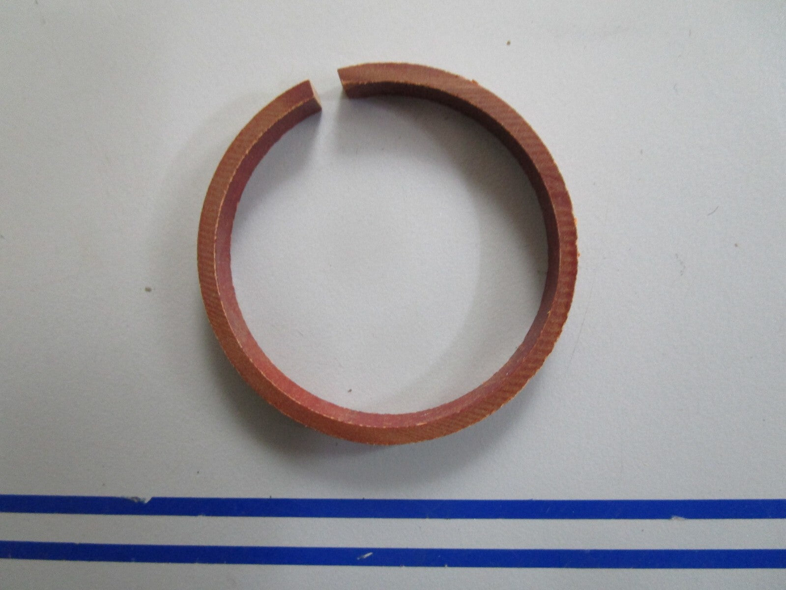 *NEW OEM* 0820 OMC Johnson Evinrude Spacer 309074 0309074