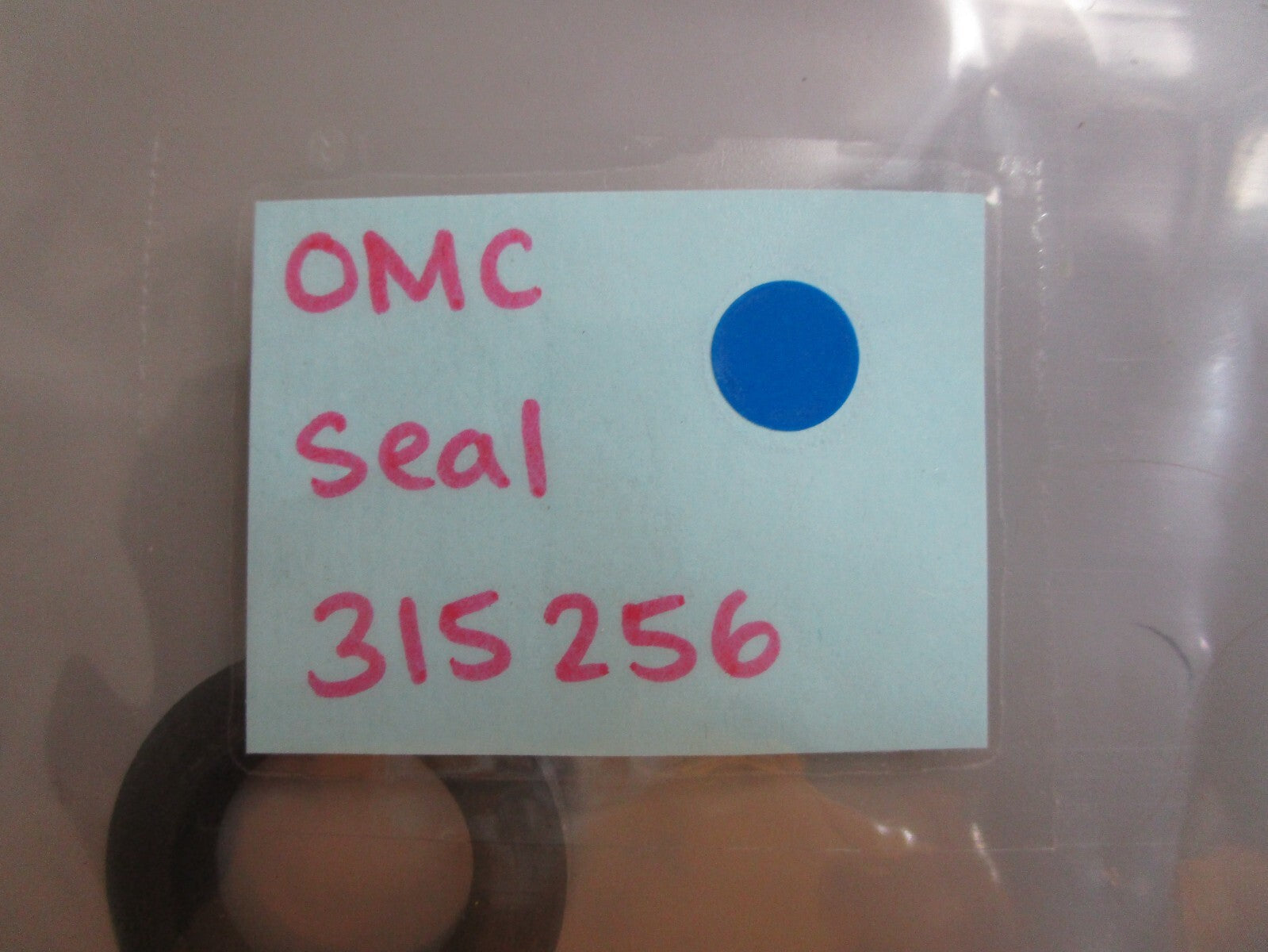 *NEW OEM* 0810 OMC Johnson Evinrude Seal 315256 0315256